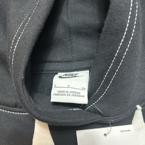Nike Women's Swoosh Oversize Hoodie Sweatshirt DR6199-010 Black/White SIZE S NWT - Picture 5 of 8